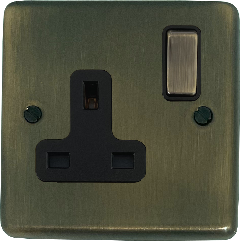 Contour Antique Brass 1 Gang Socket (Brass Switch)