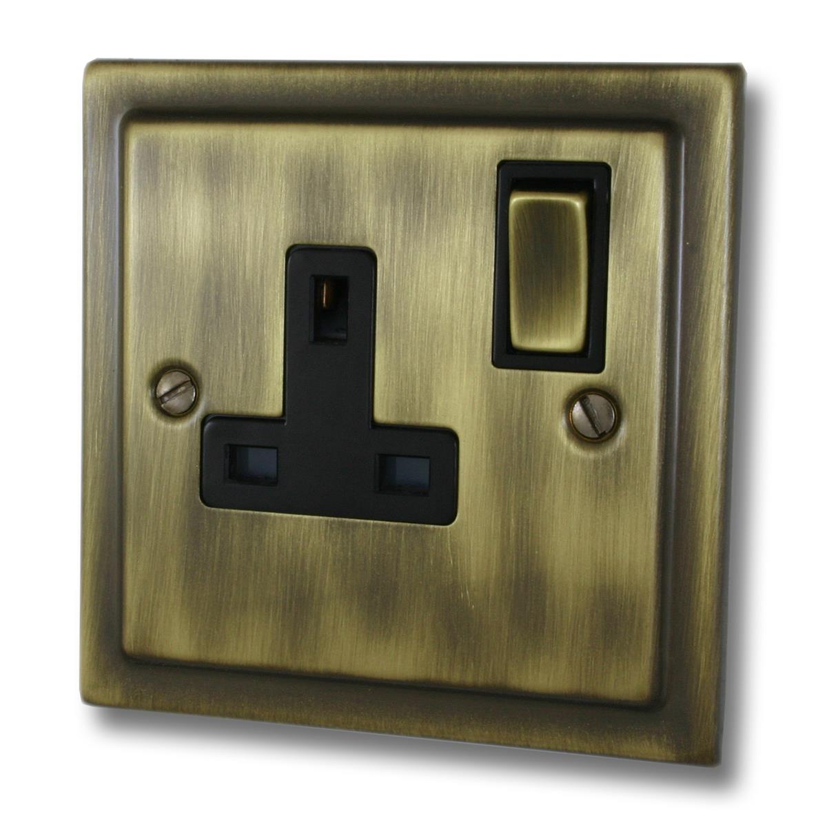 Victorian Antique Brass 1 Gang Socket (Brass Switch)