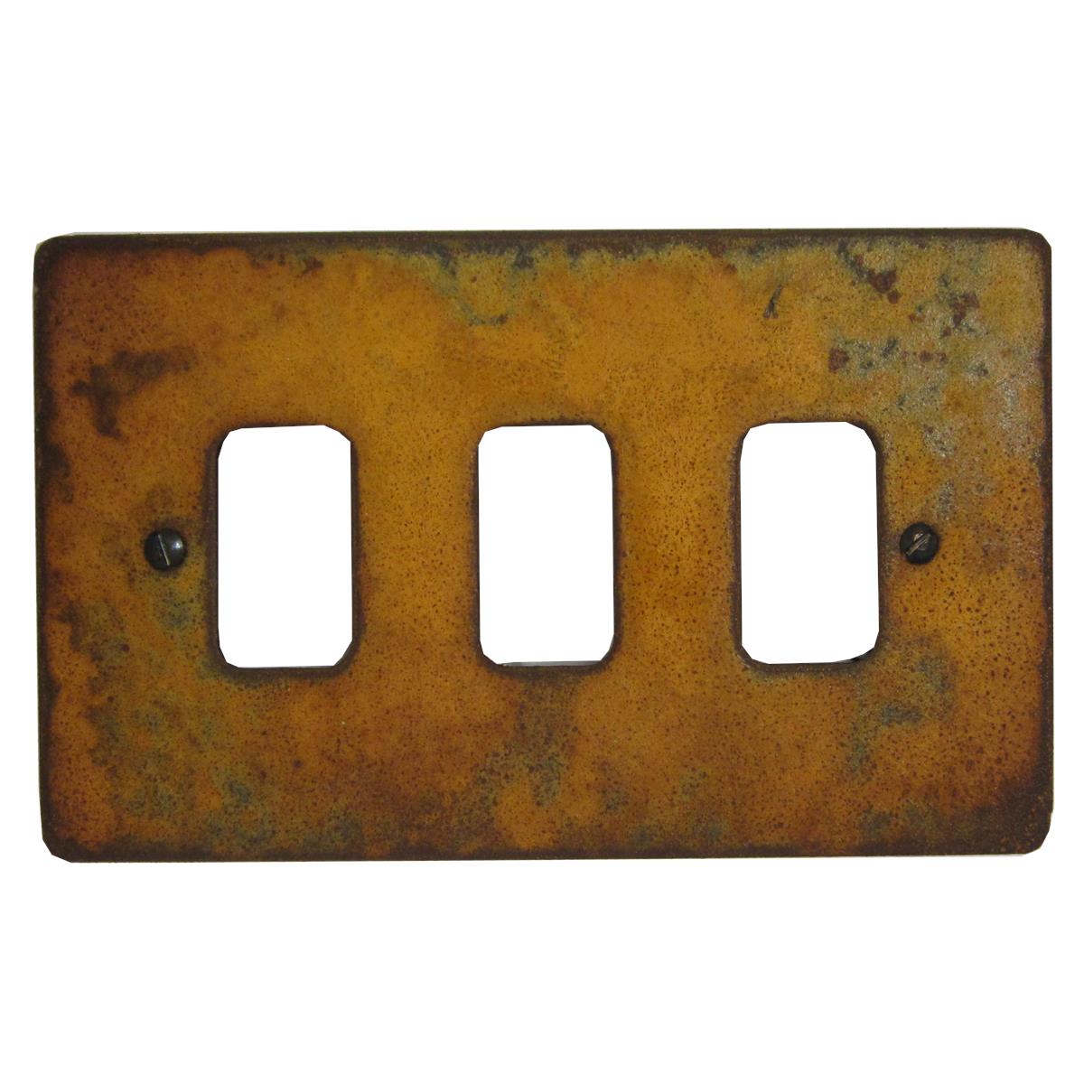 Flat Rust 3 Gang Grid Plate